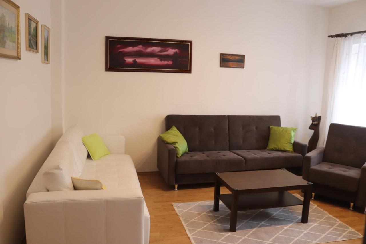 Apartman 825 ياخيموف المظهر الخارجي الصورة